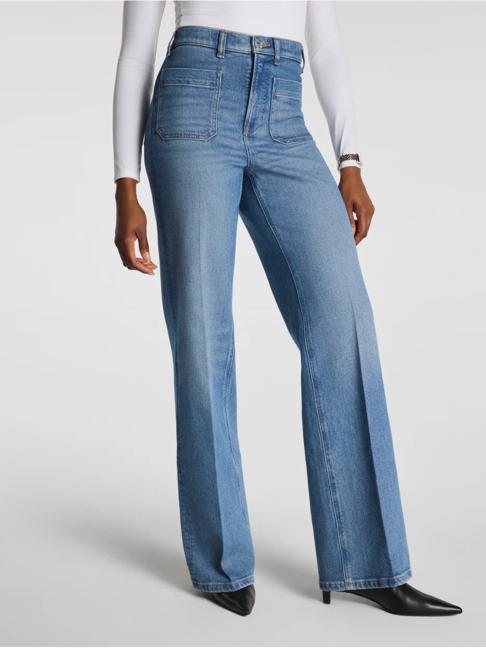 Spanx NWT Women's Authentic 360 Easy Flare Patch Pocket Jeans Large Regular